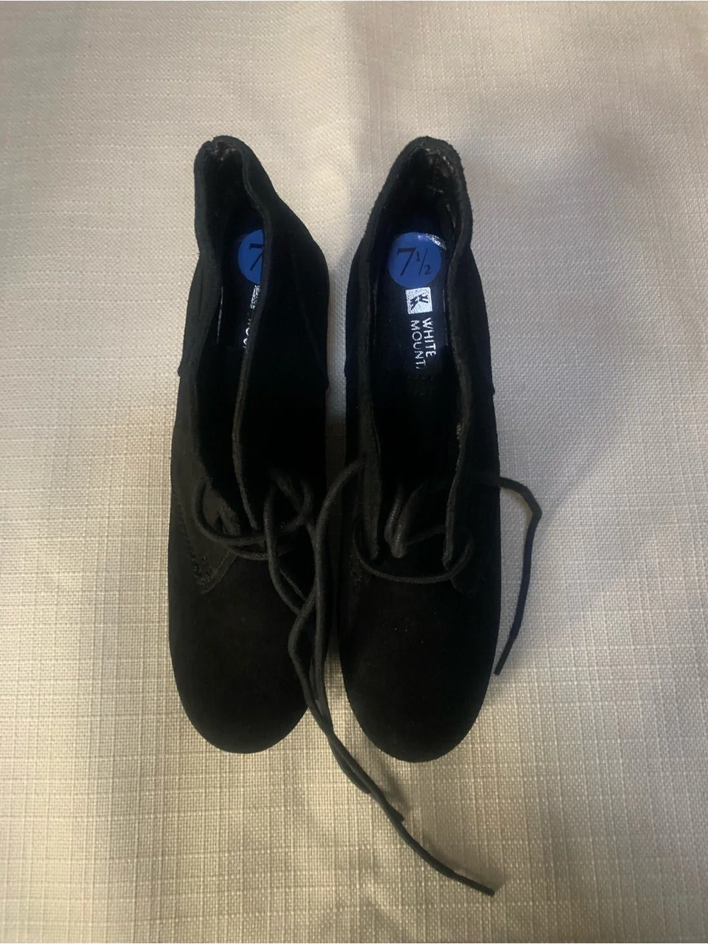 White Mountain Black Lace-Up Suede Ankle Boots